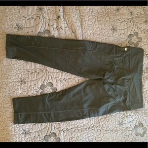 Fabletics capris leggings size S
